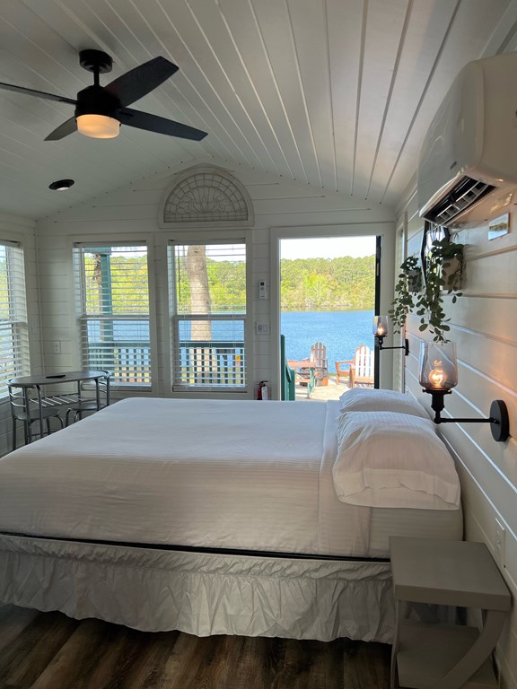 Deluxe Cabin K23