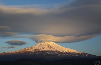 Mount Shasta City KOA Holiday Photo
