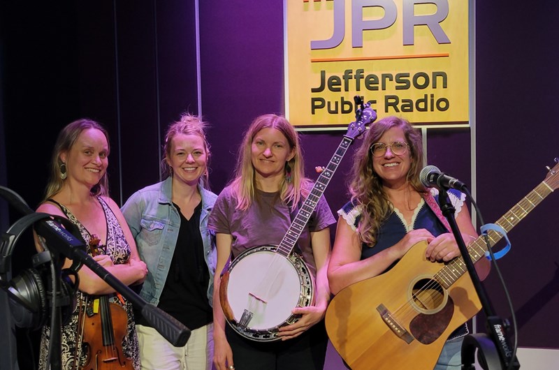 Live Music- Shasta Mountain Music Series Photo