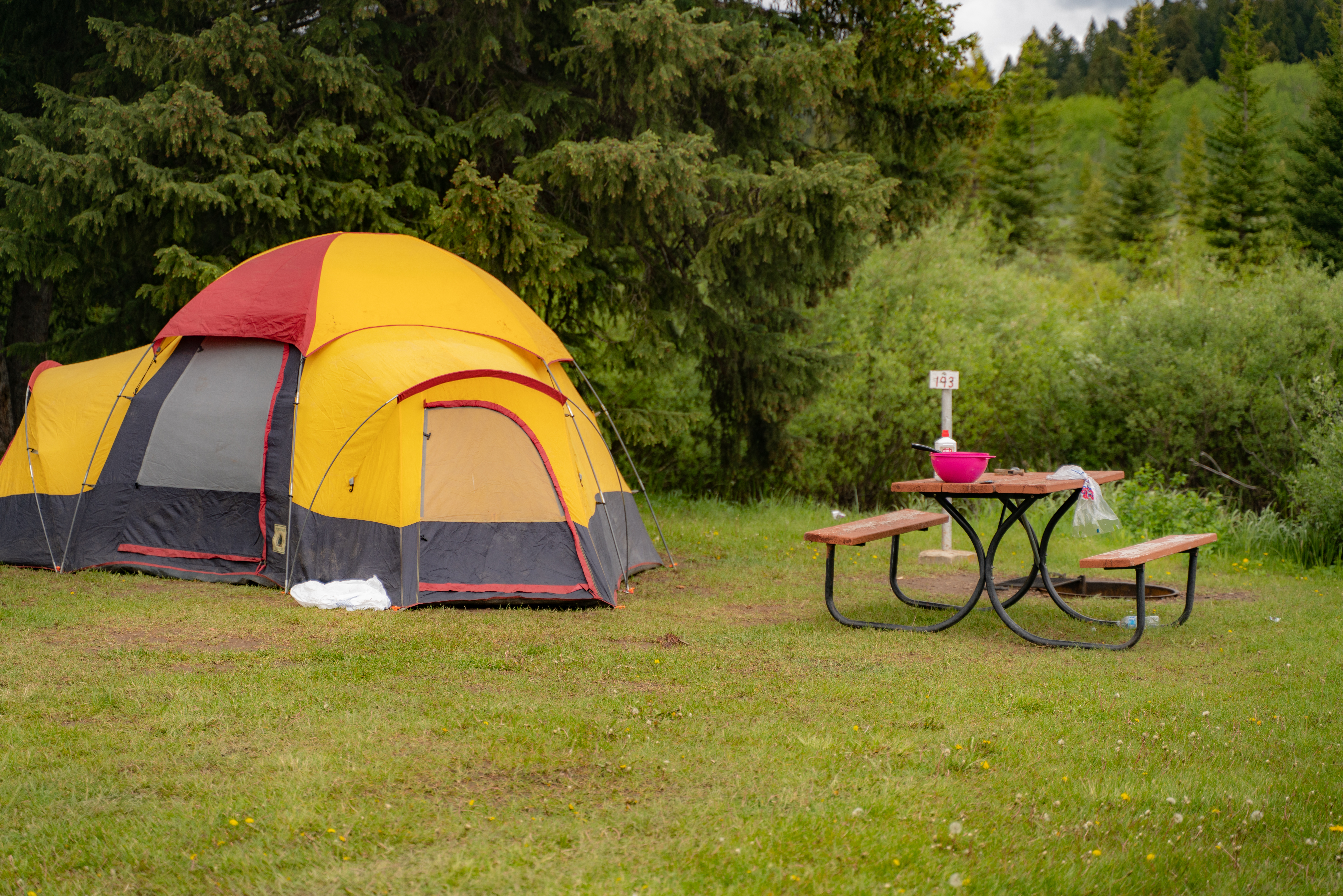 No Hookup Tent