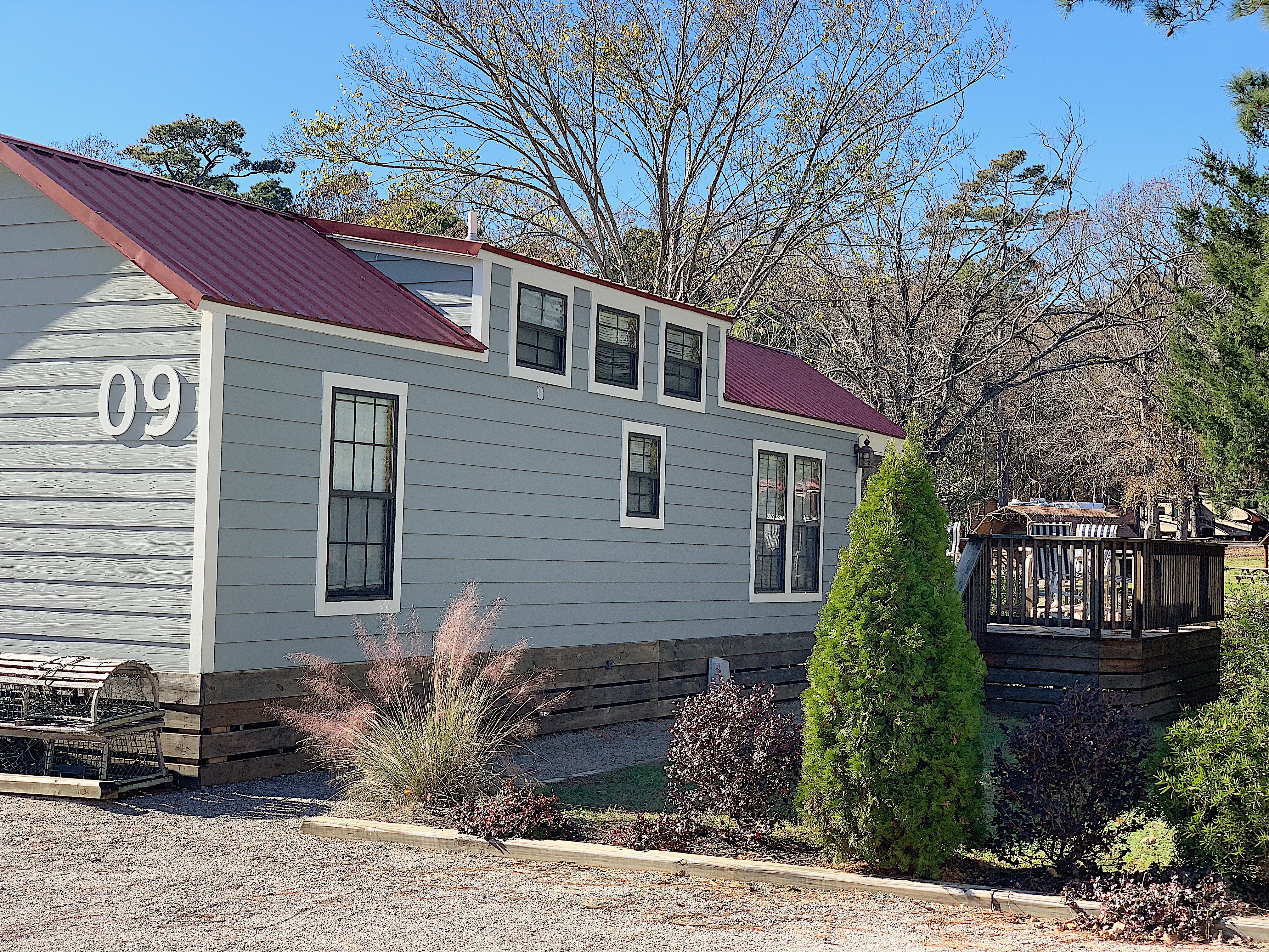 Deluxe Cabin Water Front