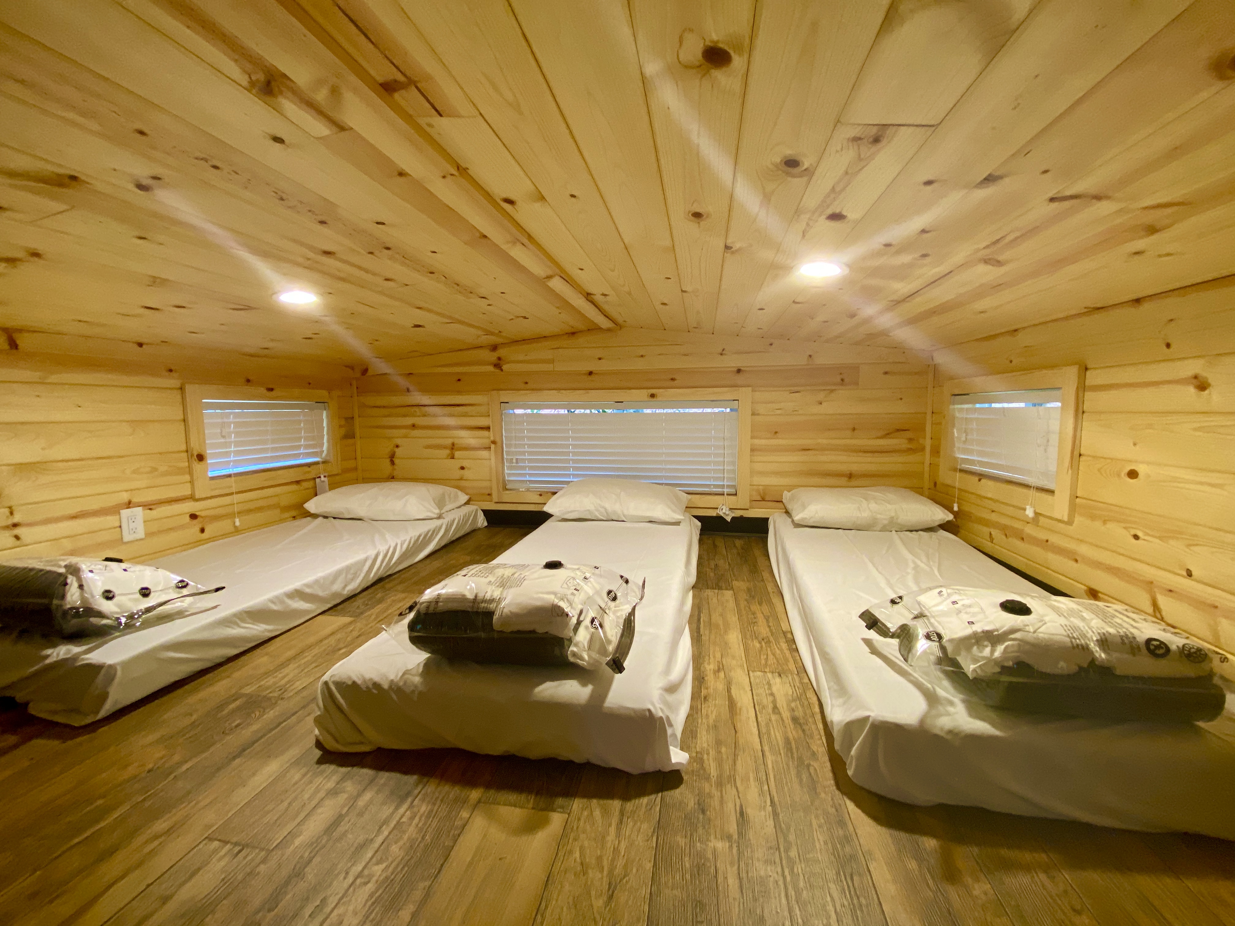 Deluxe Studio (Loft)