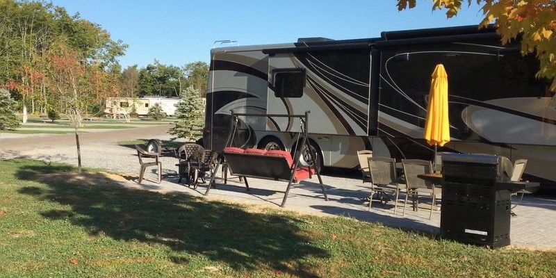 Pull Thru Patio Site with furniture - glamping experience!