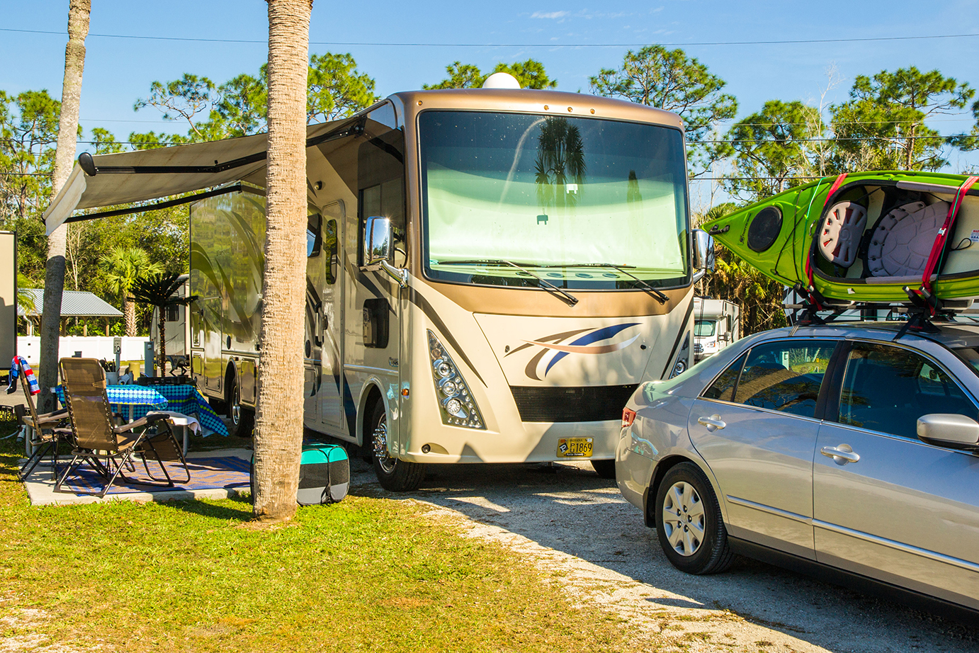 RV pull thru koa patio
