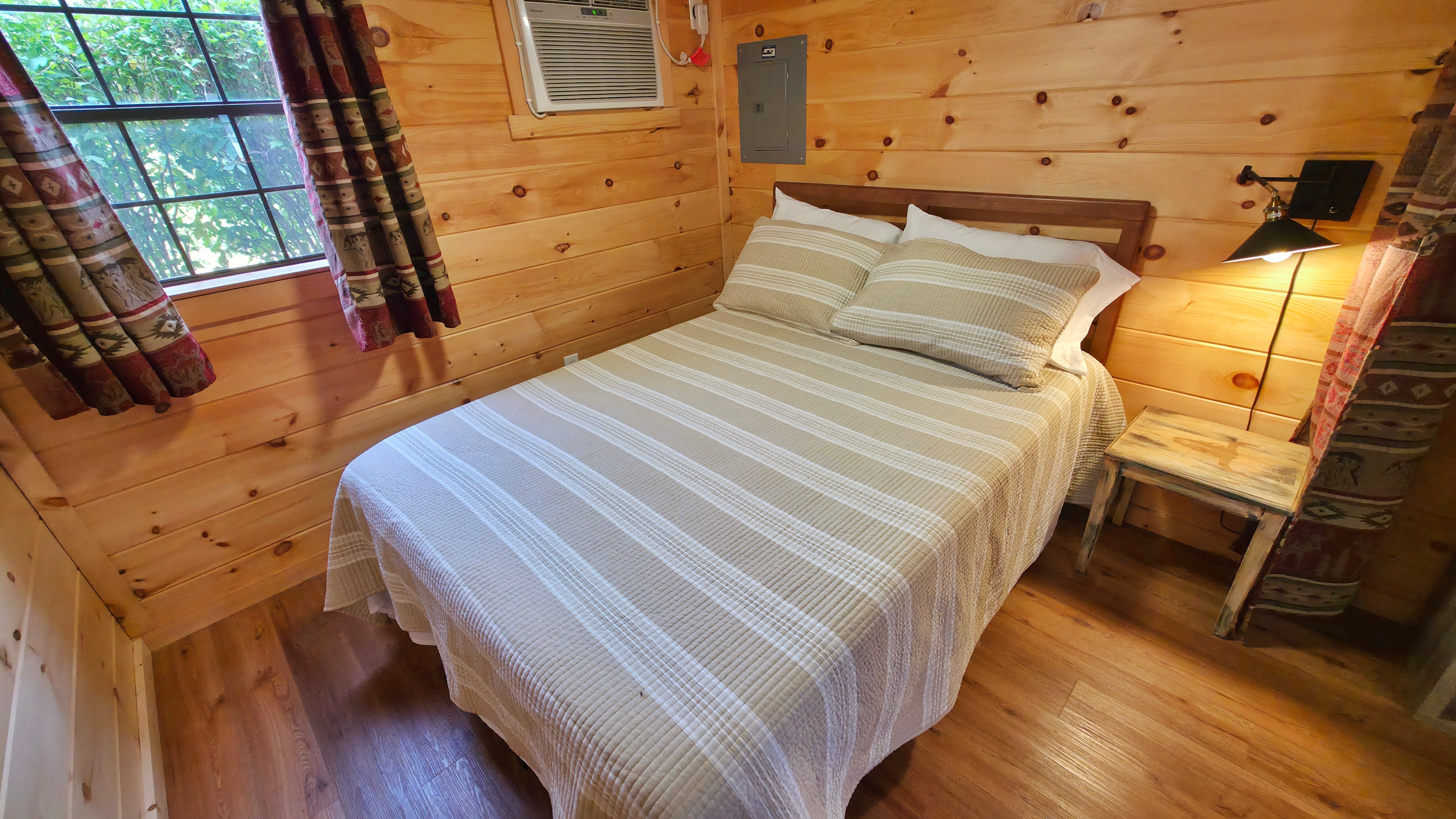 Deluxe bedroom