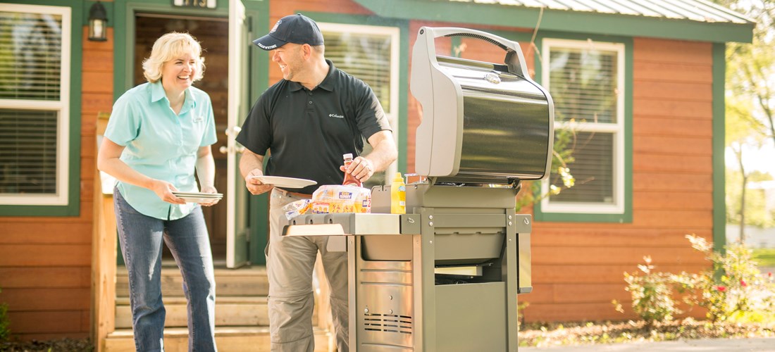 With a gas grill, fire ring and patio furniture, you have a great outdoor living space to make your stay even more enjoyable.