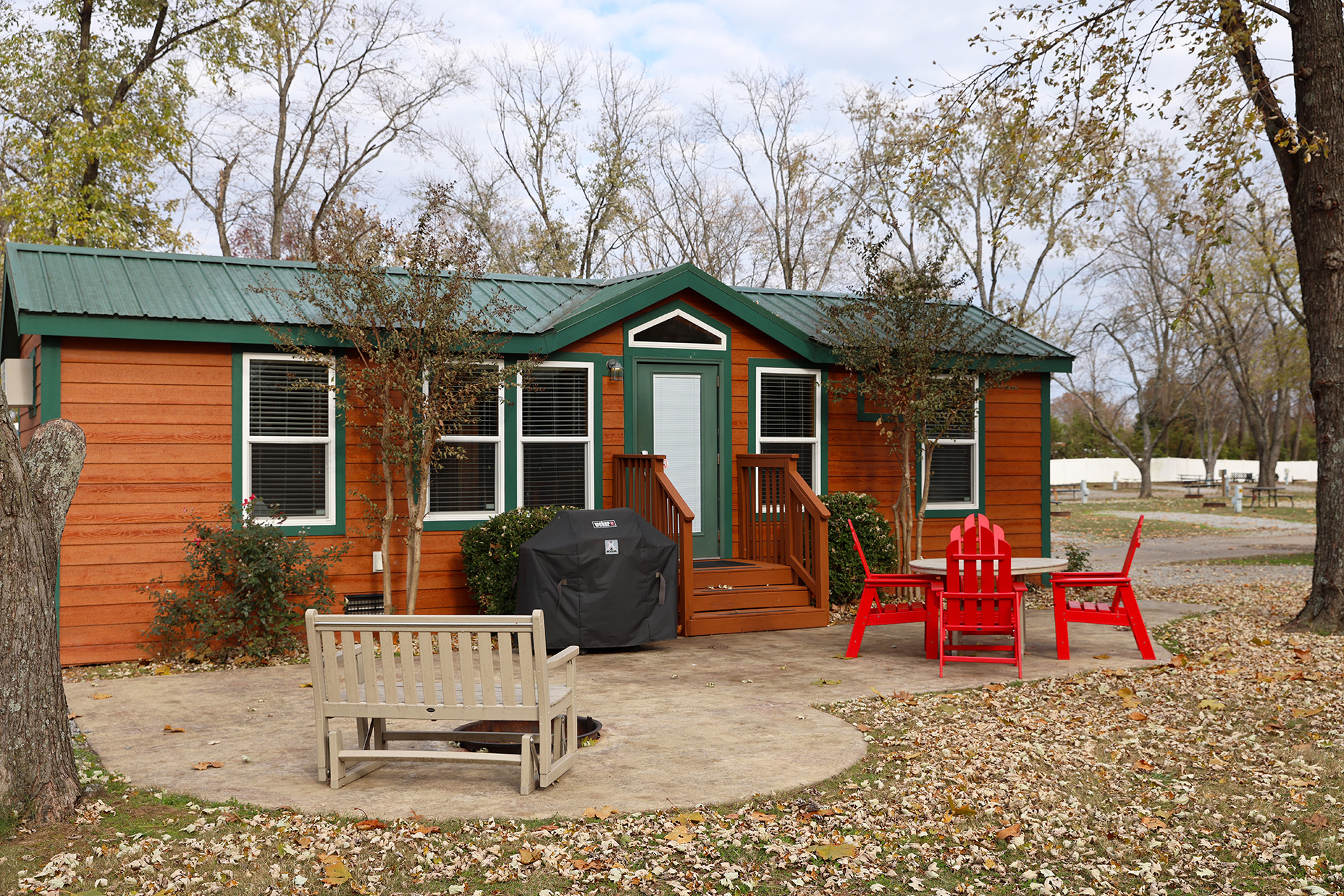 DC R43, Deluxe Cabin, 2RM, 2Q - Sleeps 6
