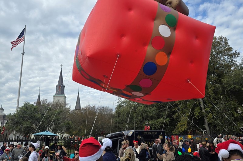 New Orleans 5th Annual Christmas Parade Photo