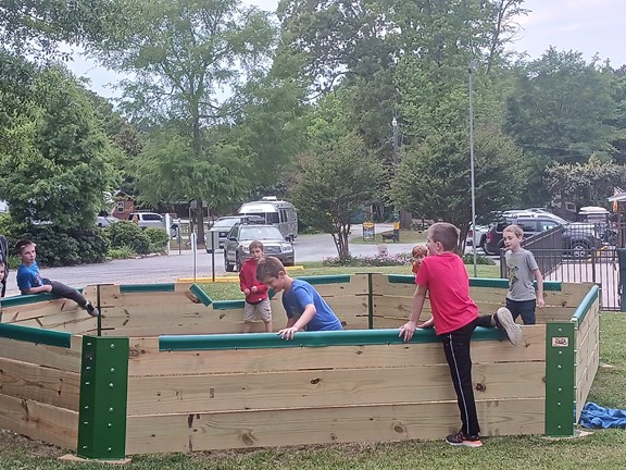 GaGa Ball Pit