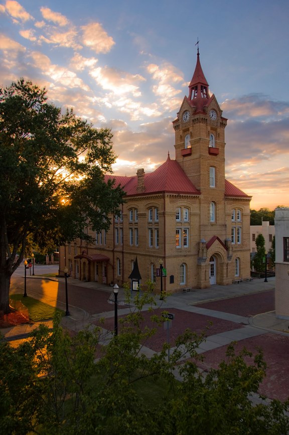 Newberry Opera House