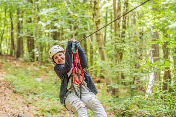 Ziplining Near Newport