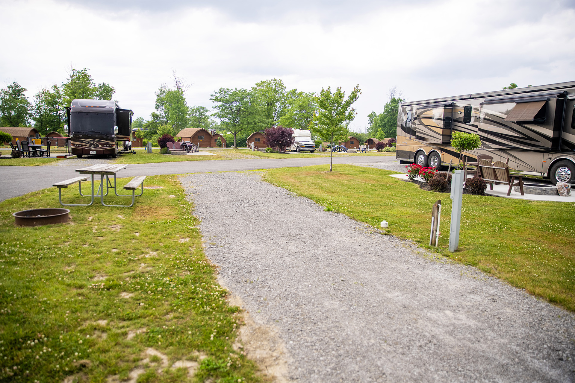 RV - A39, Pull-Thru 50/30 AMPS FHU, Spacious