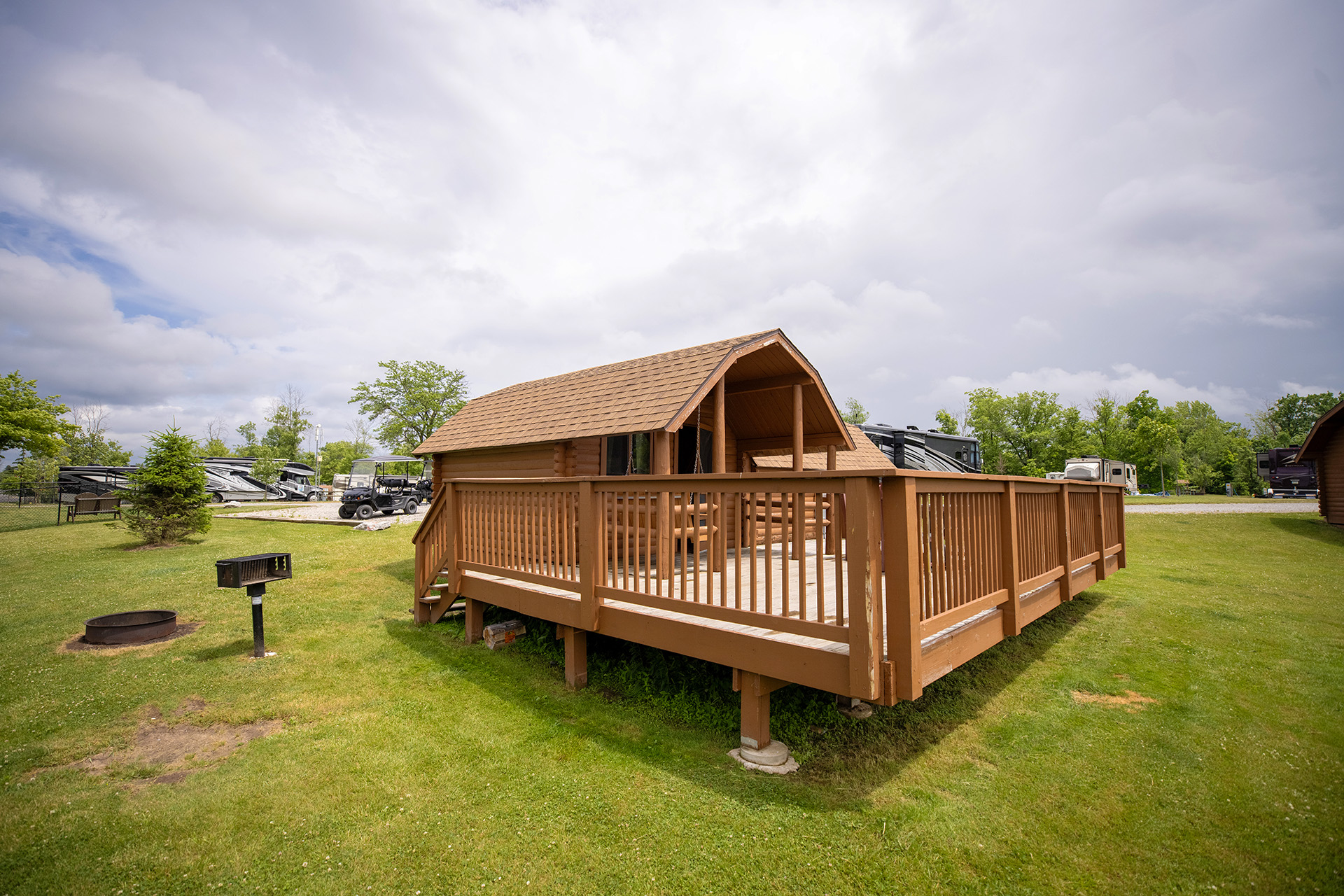C35 - Camping Cabin, 2 Room (No Bathroom) Climate Controlled, Pond - Sleeps 6