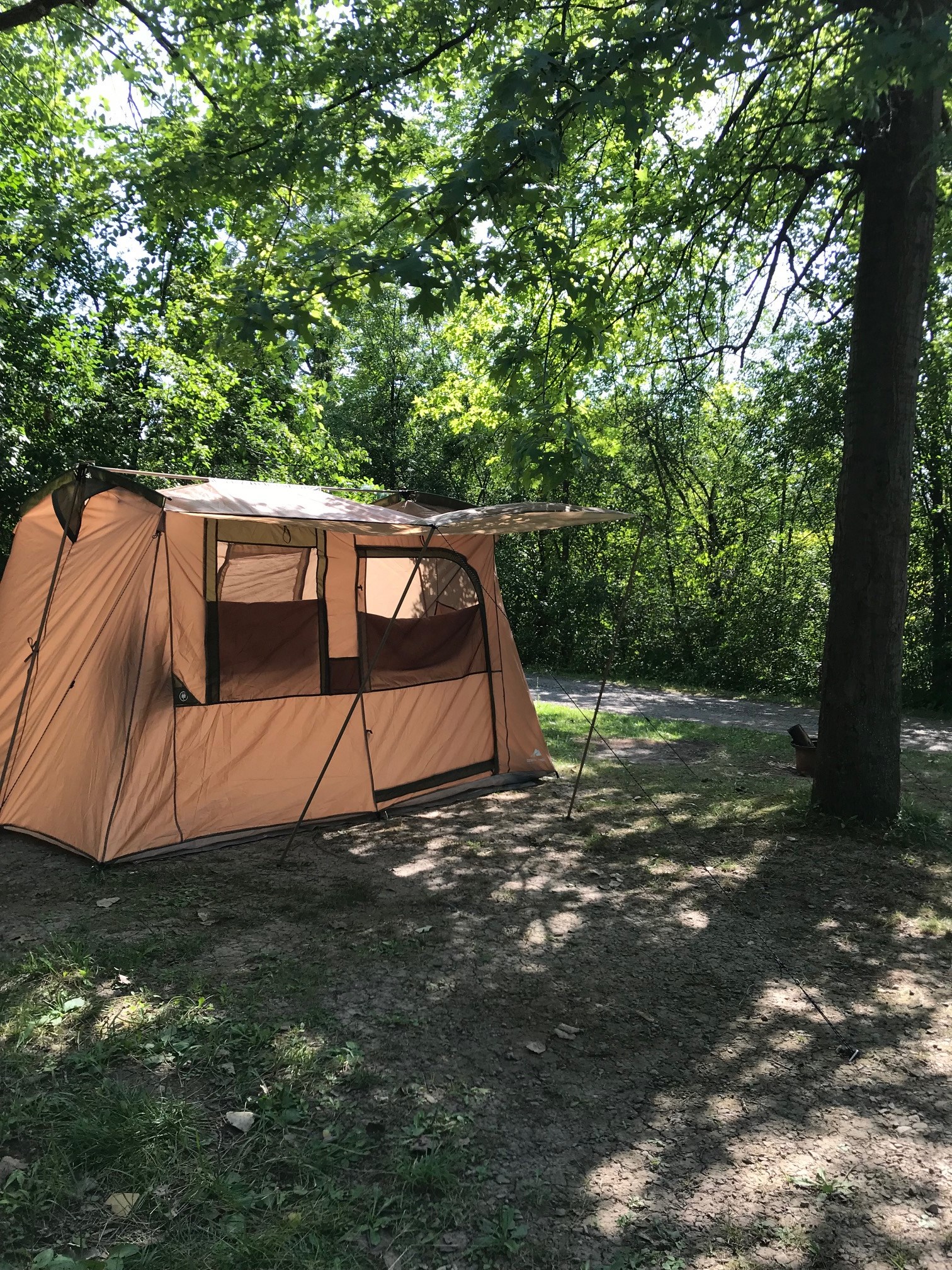 tent without electric and water