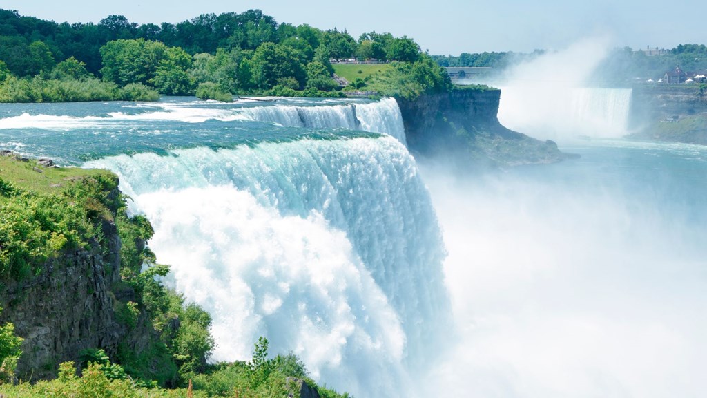 Book Your Niagara Falls Tours