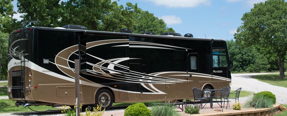 Deluxe Patio Site
