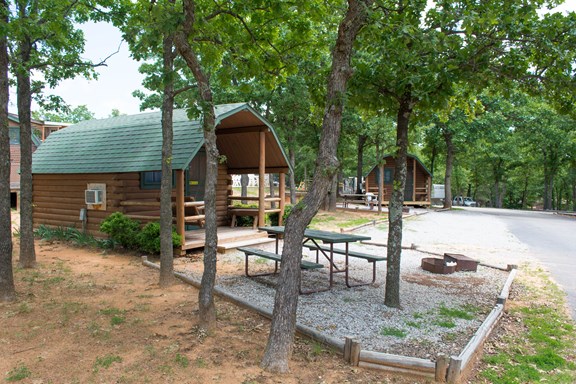 1 Room Cabin w/o Bath