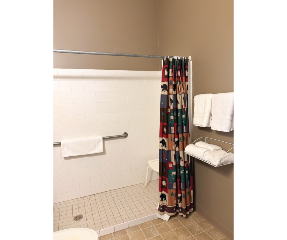 Bear Den 3 (accessible)