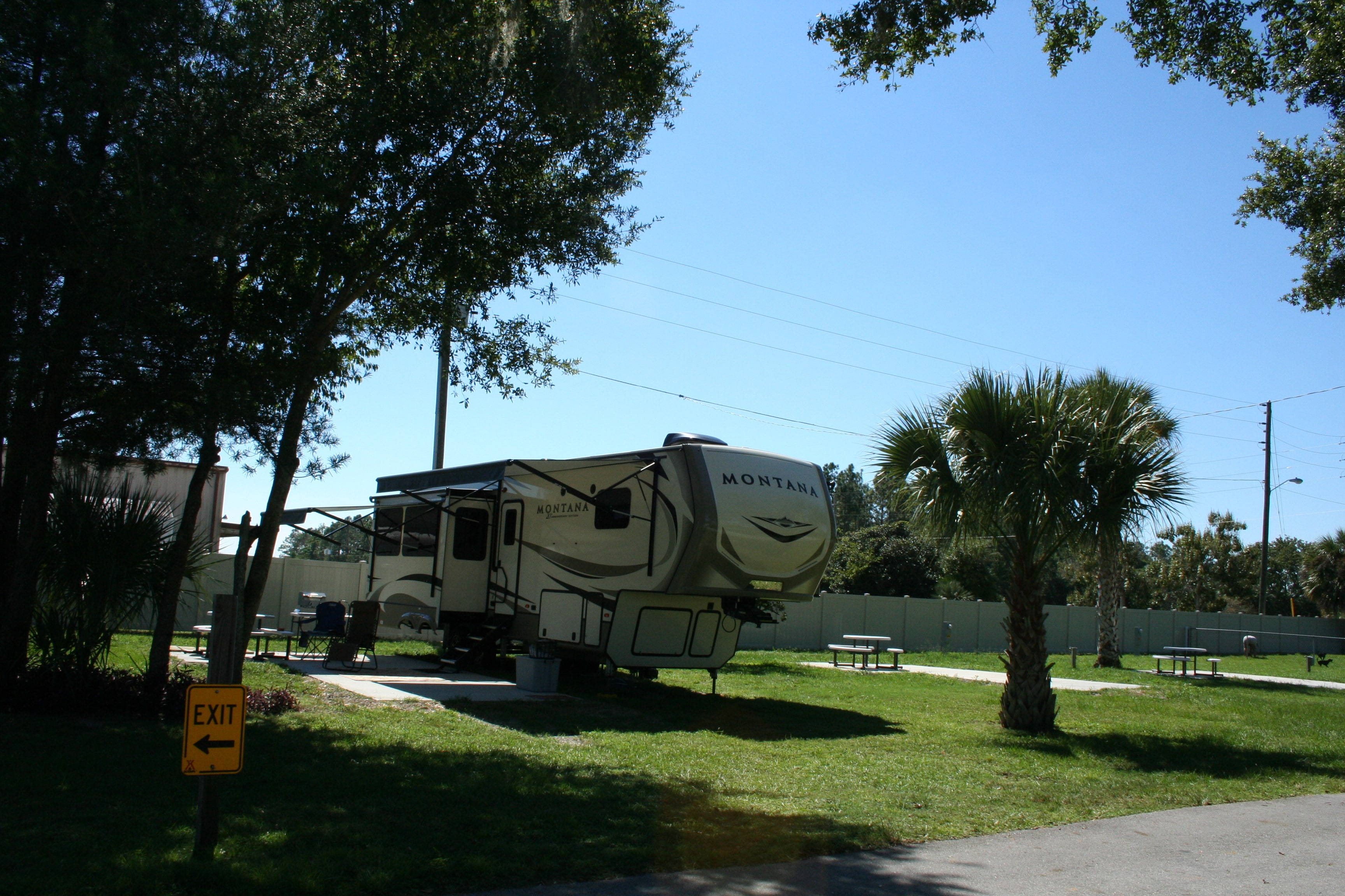 Brand new, spacious, deluxe patio back-in sites.