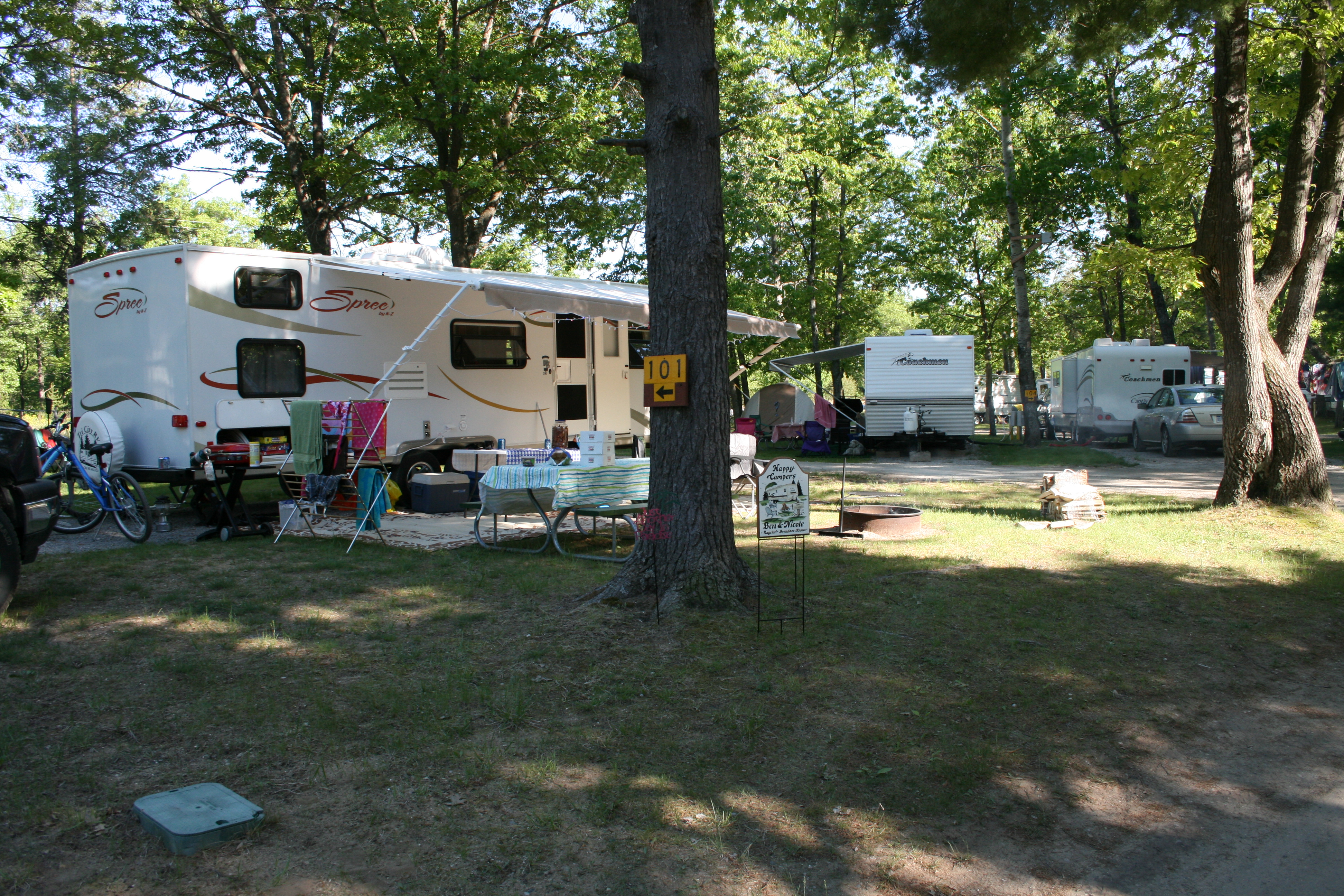 Full Hookup Sites Near Restrooms, Play Ground, Rec Center and Dog Park
