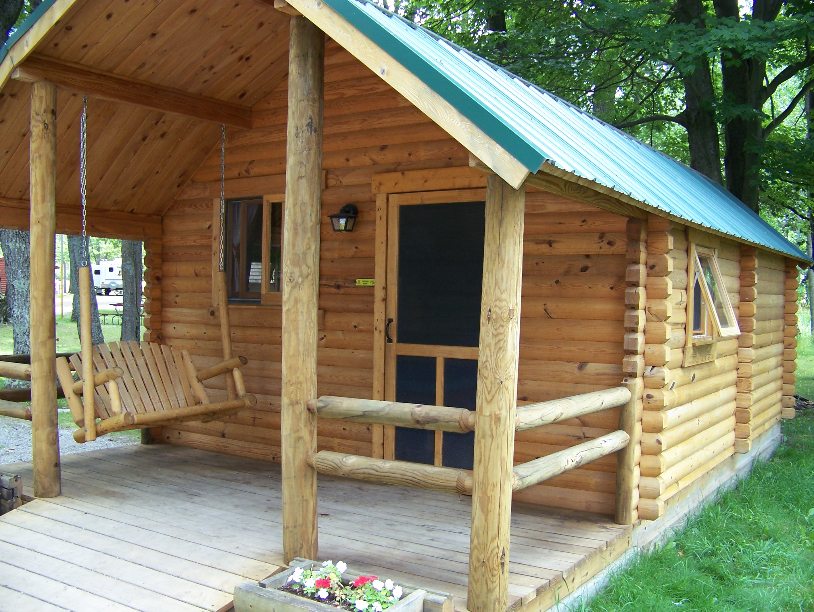 2 Room Rustic Cabin