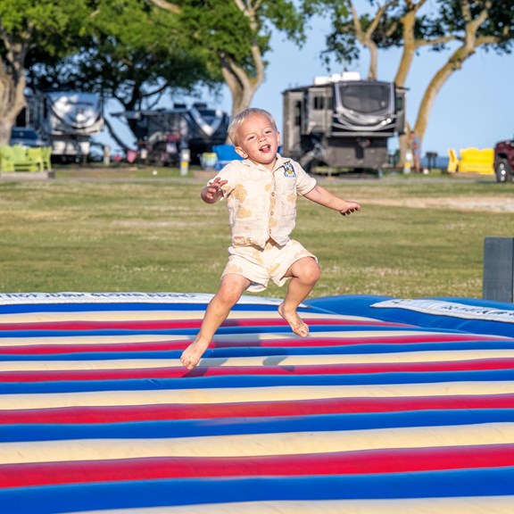 Jumping Pillow