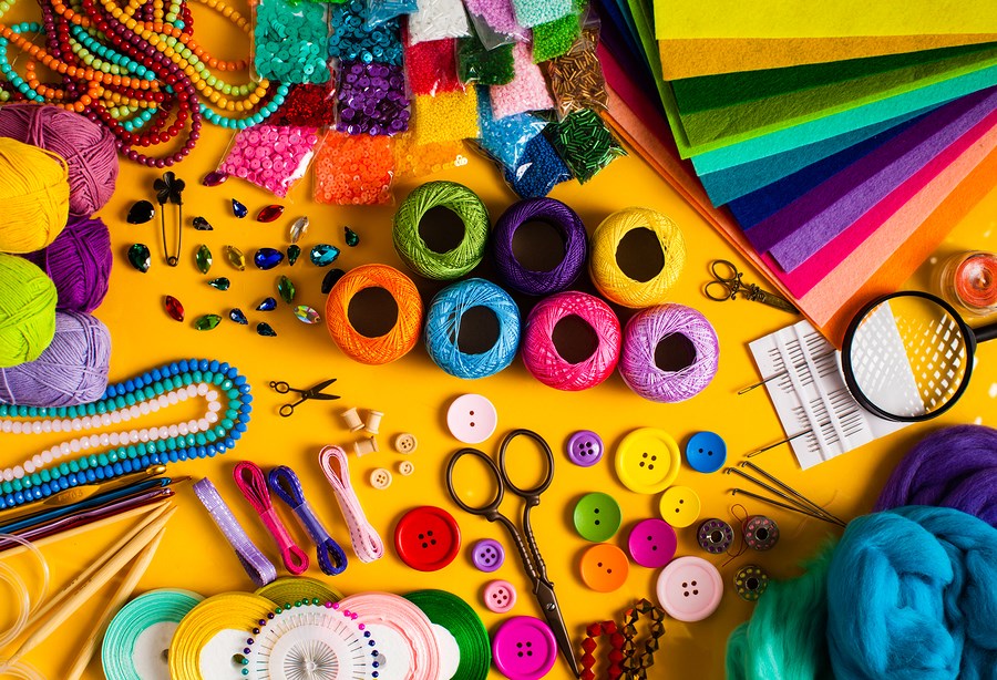 5 Camping Themed Crafts to Make With Your Kids