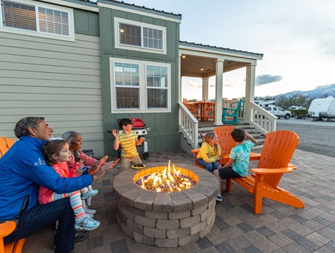 Deluxe Cabins - Just $149/night Photo