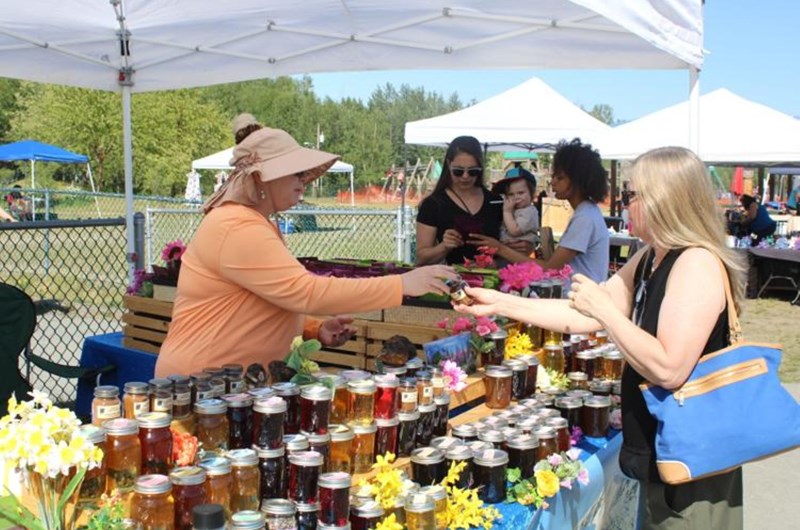 Farmer's Market Every Wednesday Photo