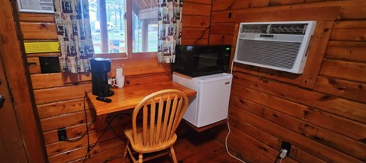 1 room rustic amenities