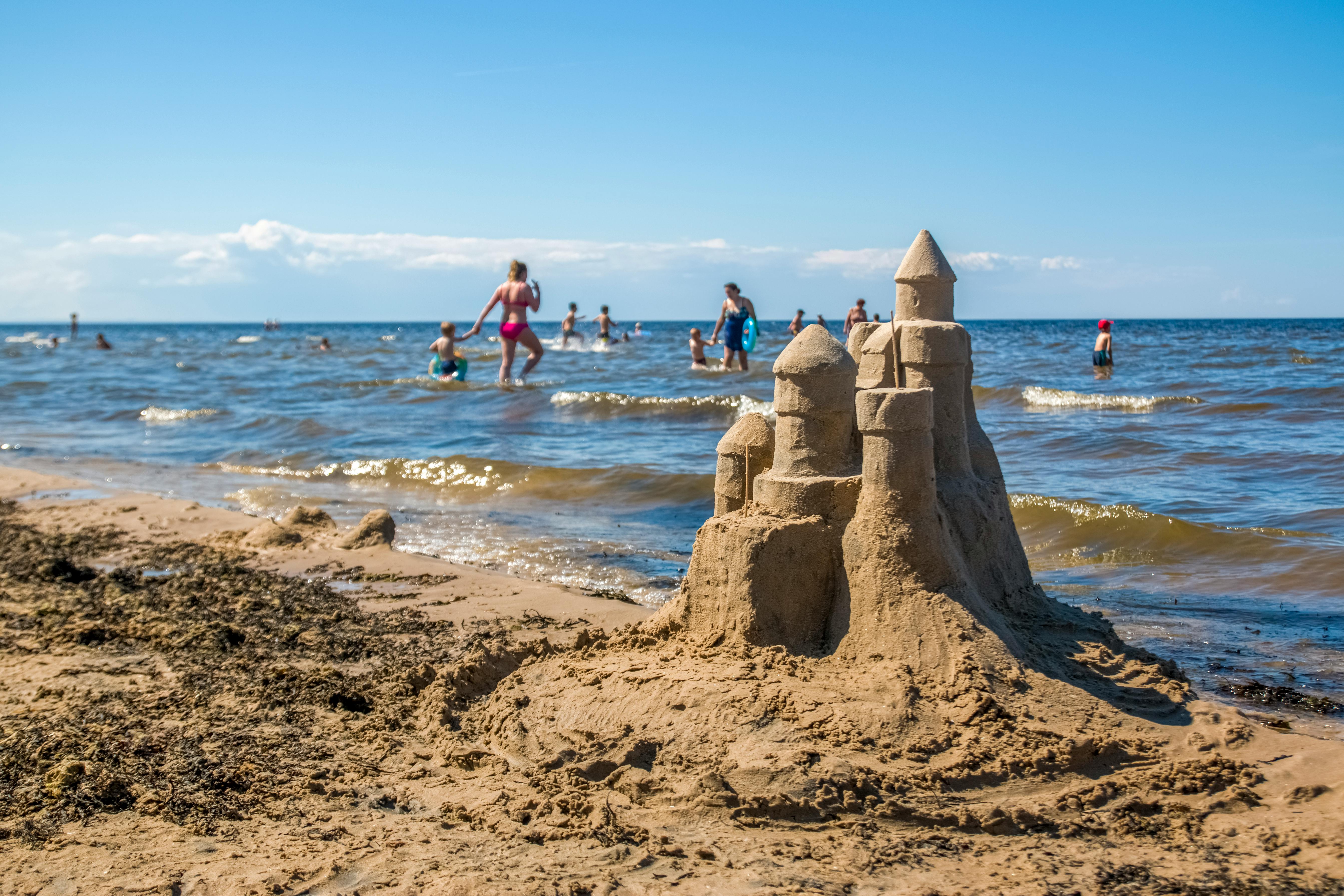 FATHER'S DAY SAND CASTLE CONTEST Photo