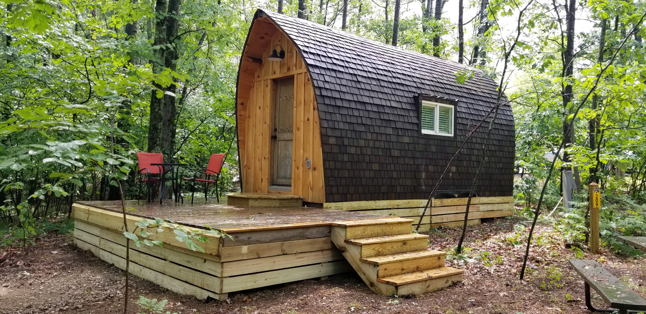 FRONT HOBBIT CABIN