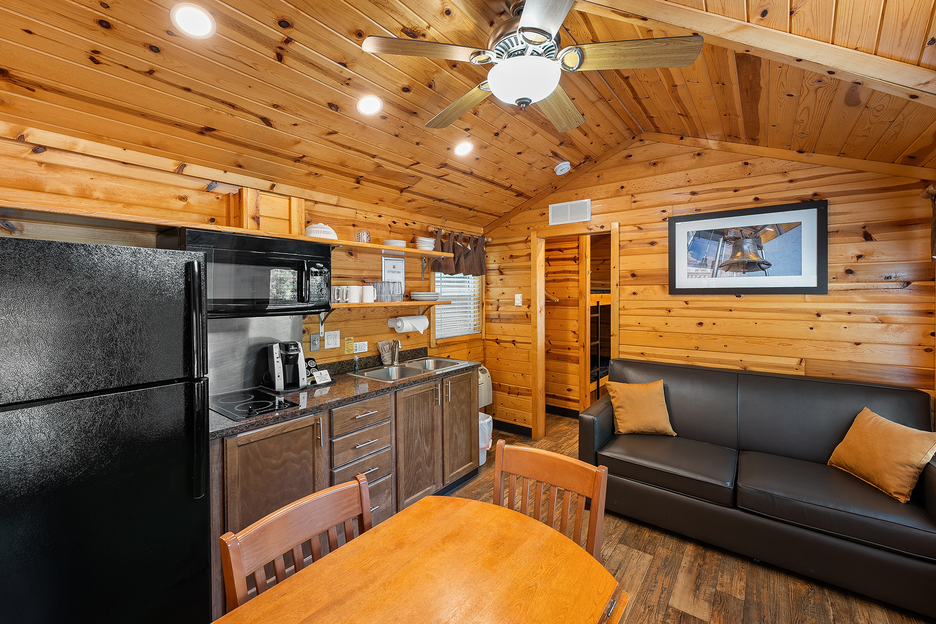 DC307 - Deluxe Cabin, 2 Room (Full Bath & Half Bath) - Sleeps 8