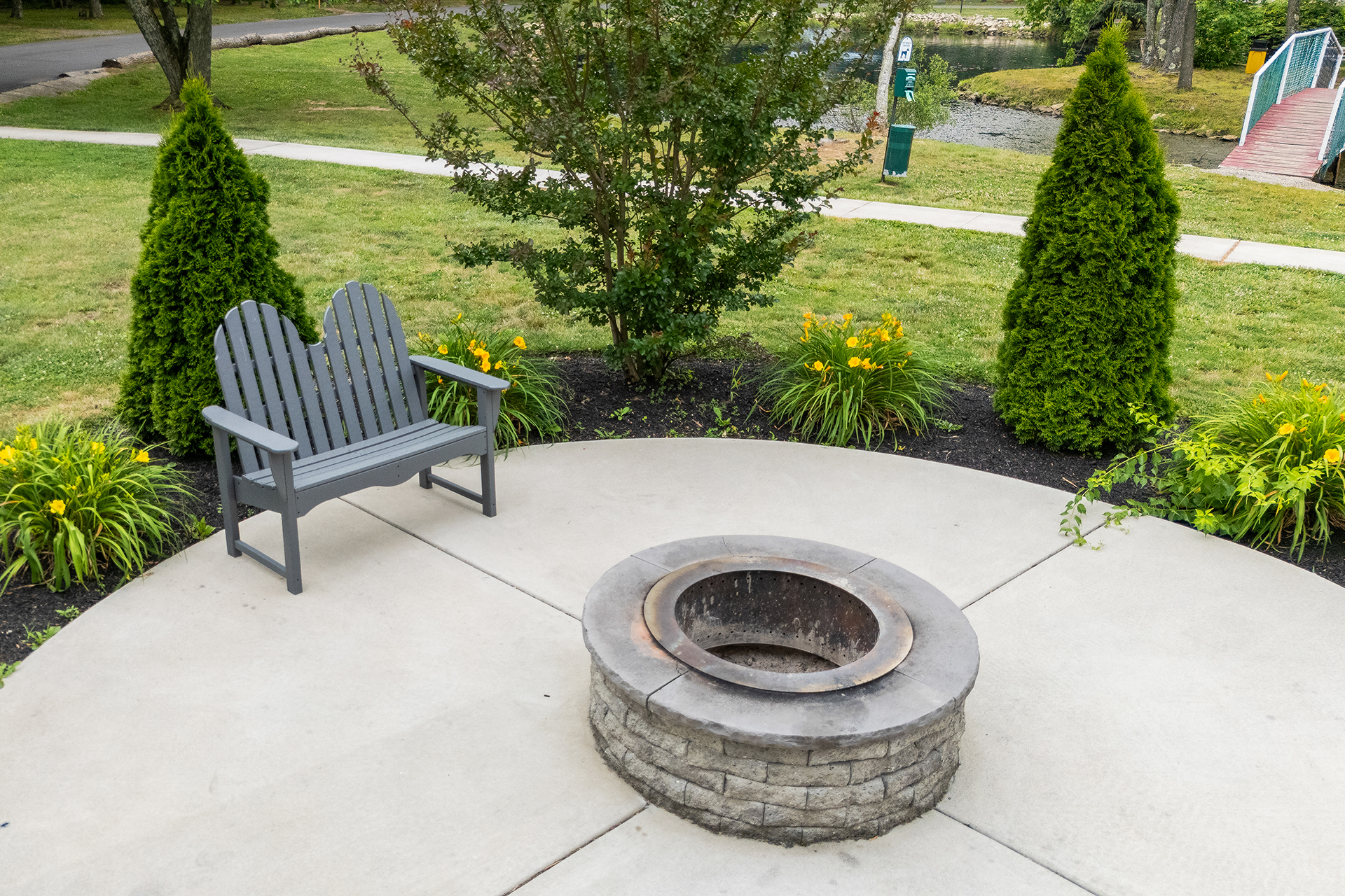 Pull-Thru 50/30 AMPS FHU KOA Patio®