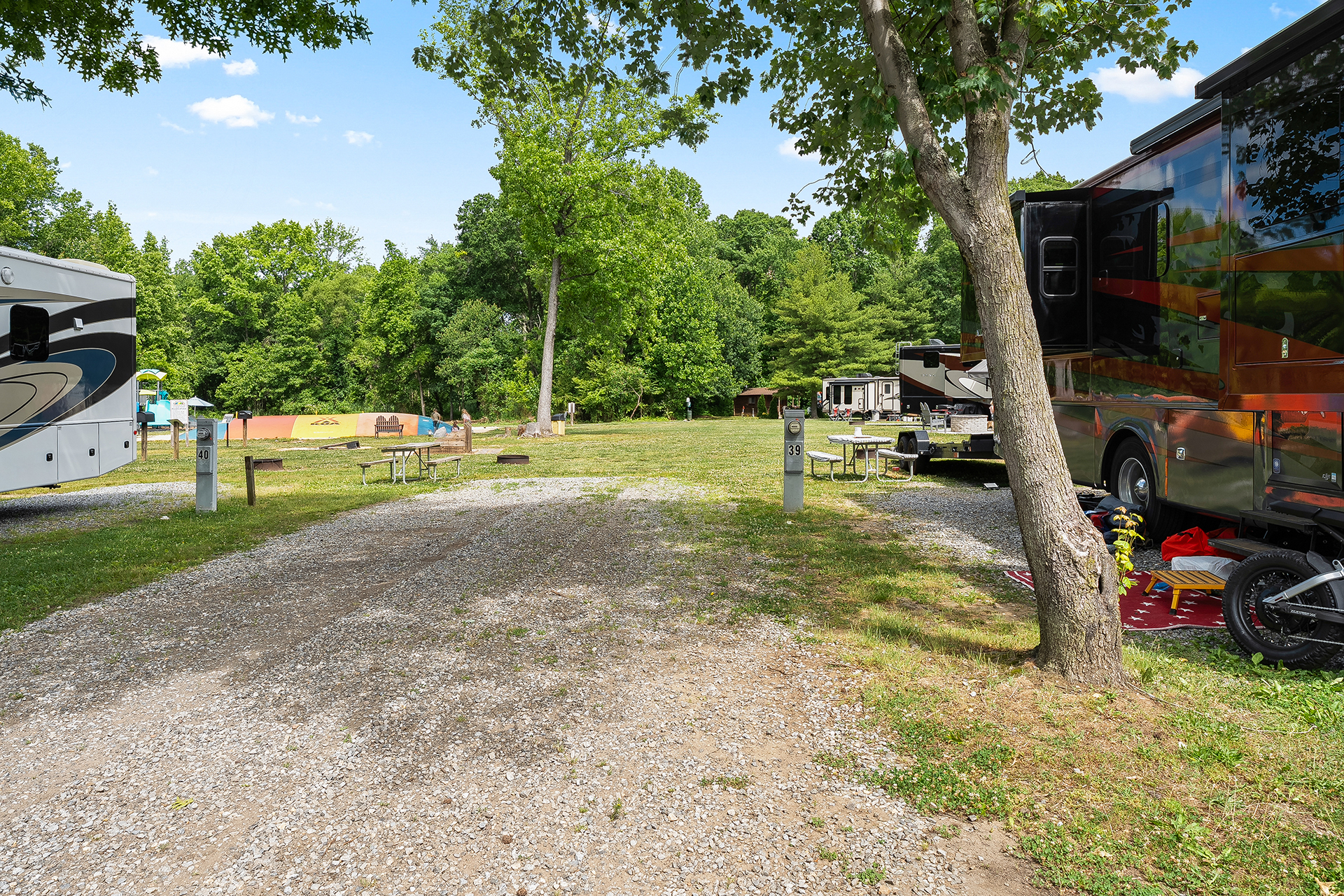 RV 39, Back-In 50/30 AMPS FHU, Close to Playground