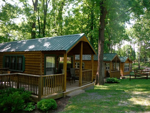 $150 Weekday Deluxe Cabins Photo