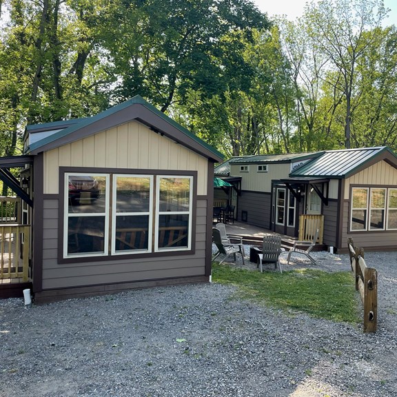 Deluxe Cabins 3 & 4