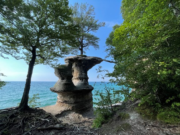 Welcome to the Munising / Pictured Rocks KOA Journey