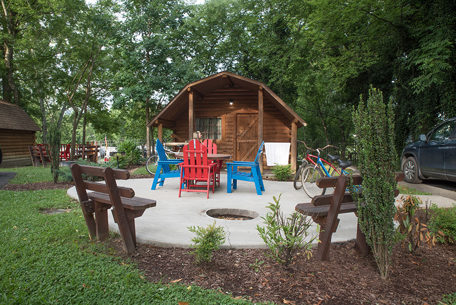 camping cabin with patio NEW