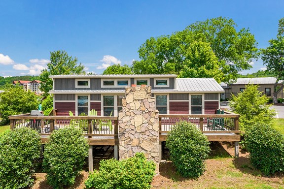 Deluxe Cabin, 2 Room with KOA Patio® (Full Bath & Half Bath) – Sleeps 6