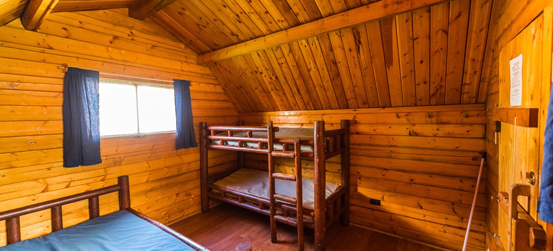 Single Cabin Inside