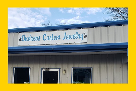 Shopping at Ondrea's Custom Jewelry