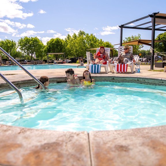 Pool & Hot Tub