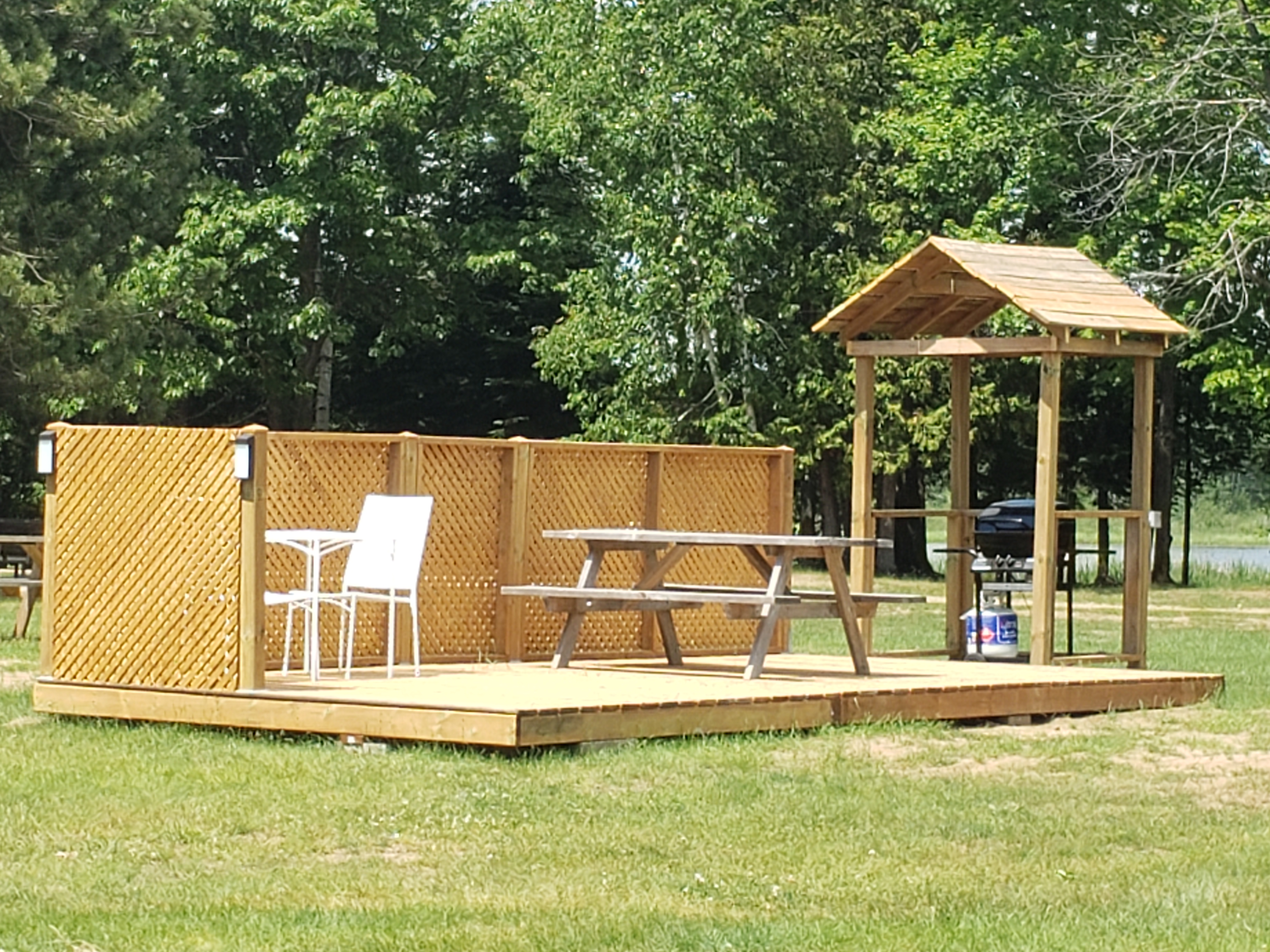 deluxe patio pull thru 50 amp