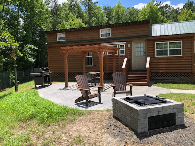 Deluxe Patio Cabin