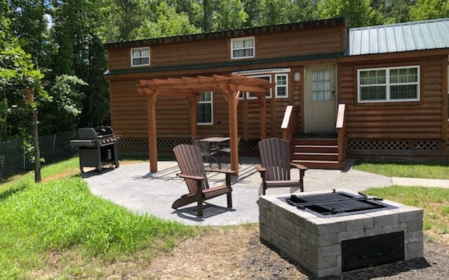 Deluxe Patio Cabin