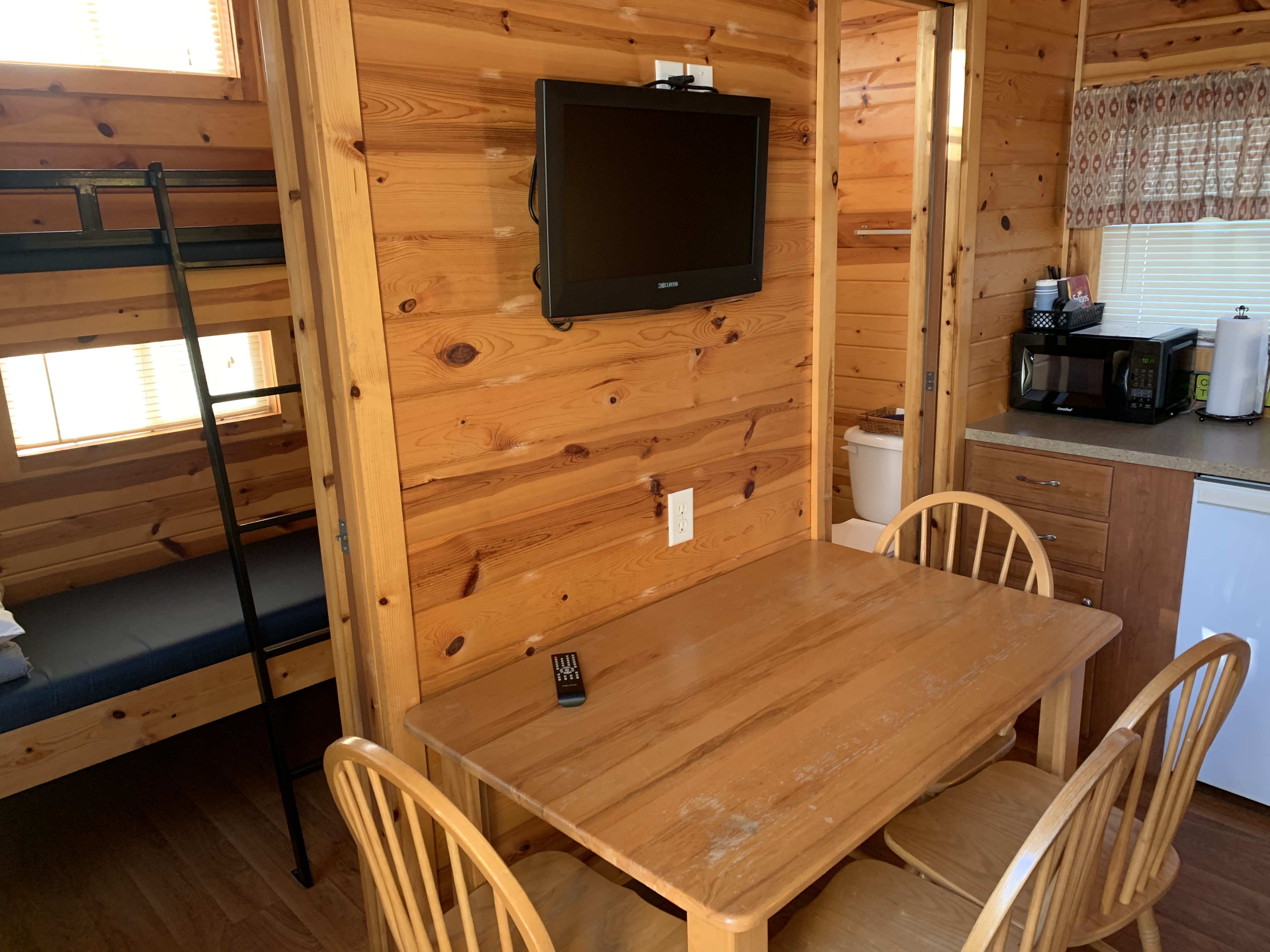 Lodge 11 bunkroom