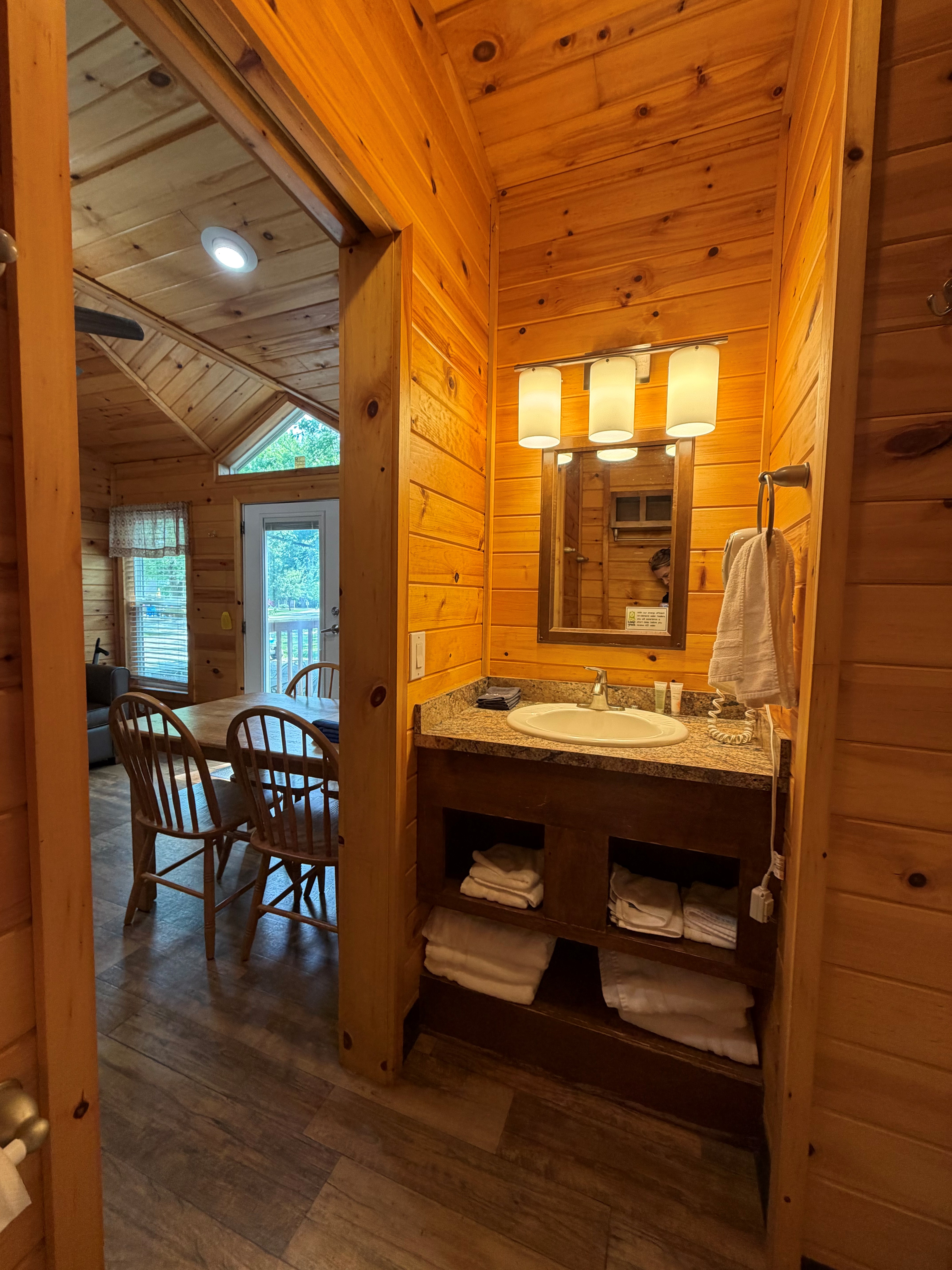 C10 - Bath/Shower