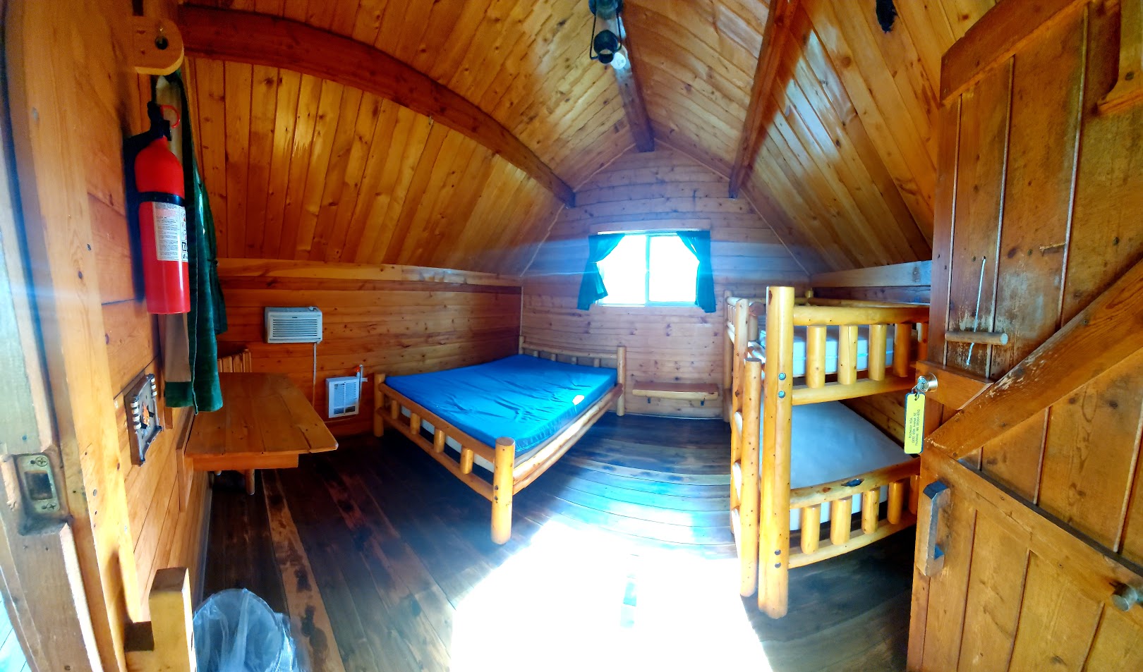 Cabin 1 in