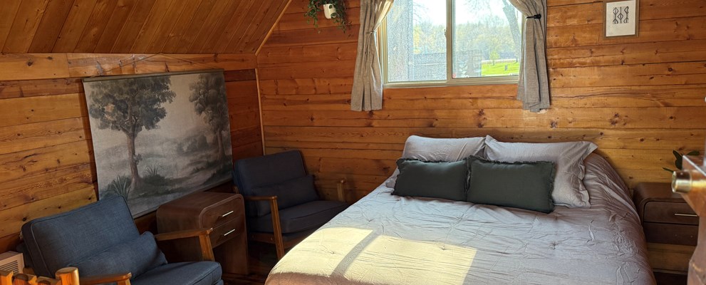 K1 Couples Cabin